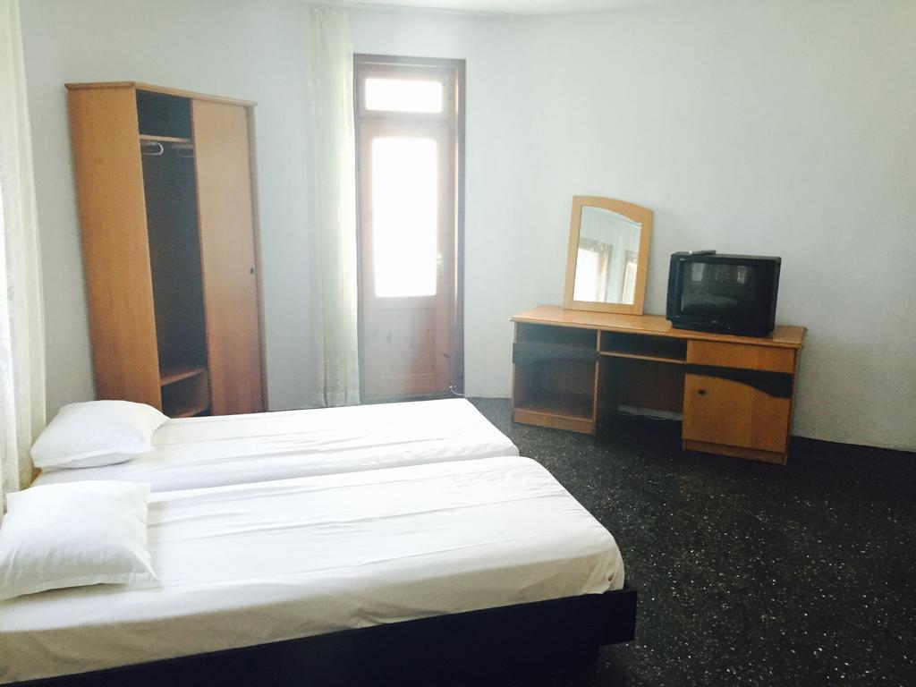 Petrovi Guest House 오브조르 객실 사진