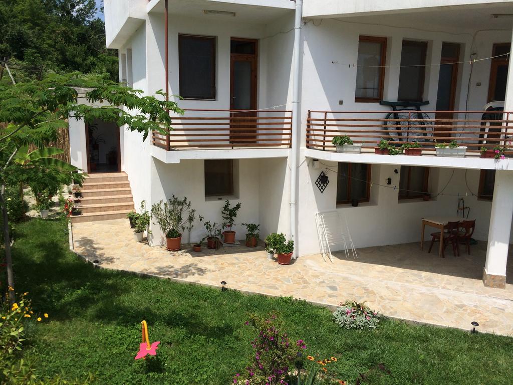 Petrovi Guest House 오브조르 외부 사진